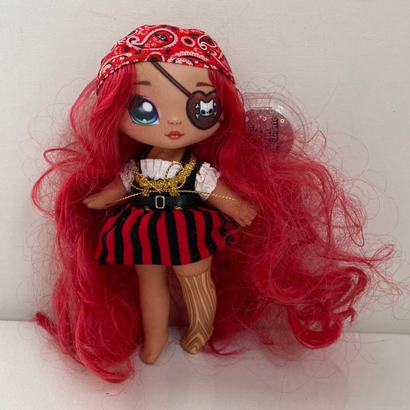 Na! Na! Na! Surprise Fashion Pirate Doll 7” tall Sparkle Series - Picture 1 of 16